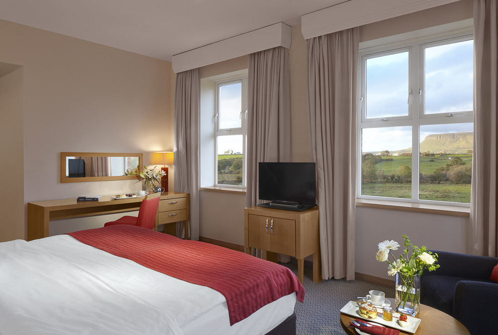 Radisson Blu Hotel & Spa, Sligo Dış mekan fotoğraf